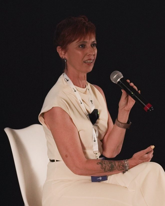 Helena Viñuelas durante su ponencia en InmoARCO Tour 2026, Madrid