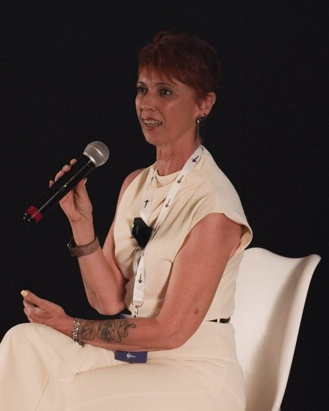 Helena Viñuelas durante su ponencia en InmoARCO Tour 2026, Madrid